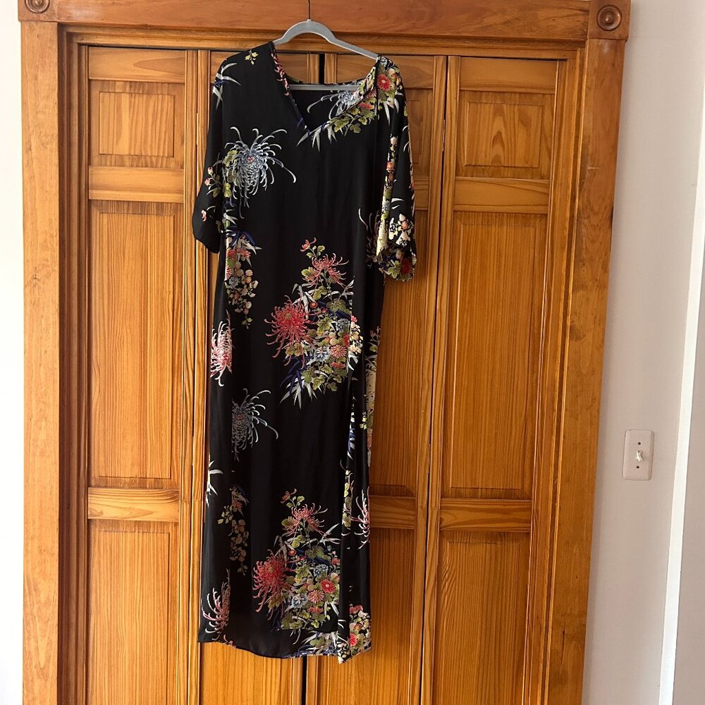 🌸 Vintage Zara Basic Black Floral Kimono Midi Dress – Pockets, Slits – Size S
